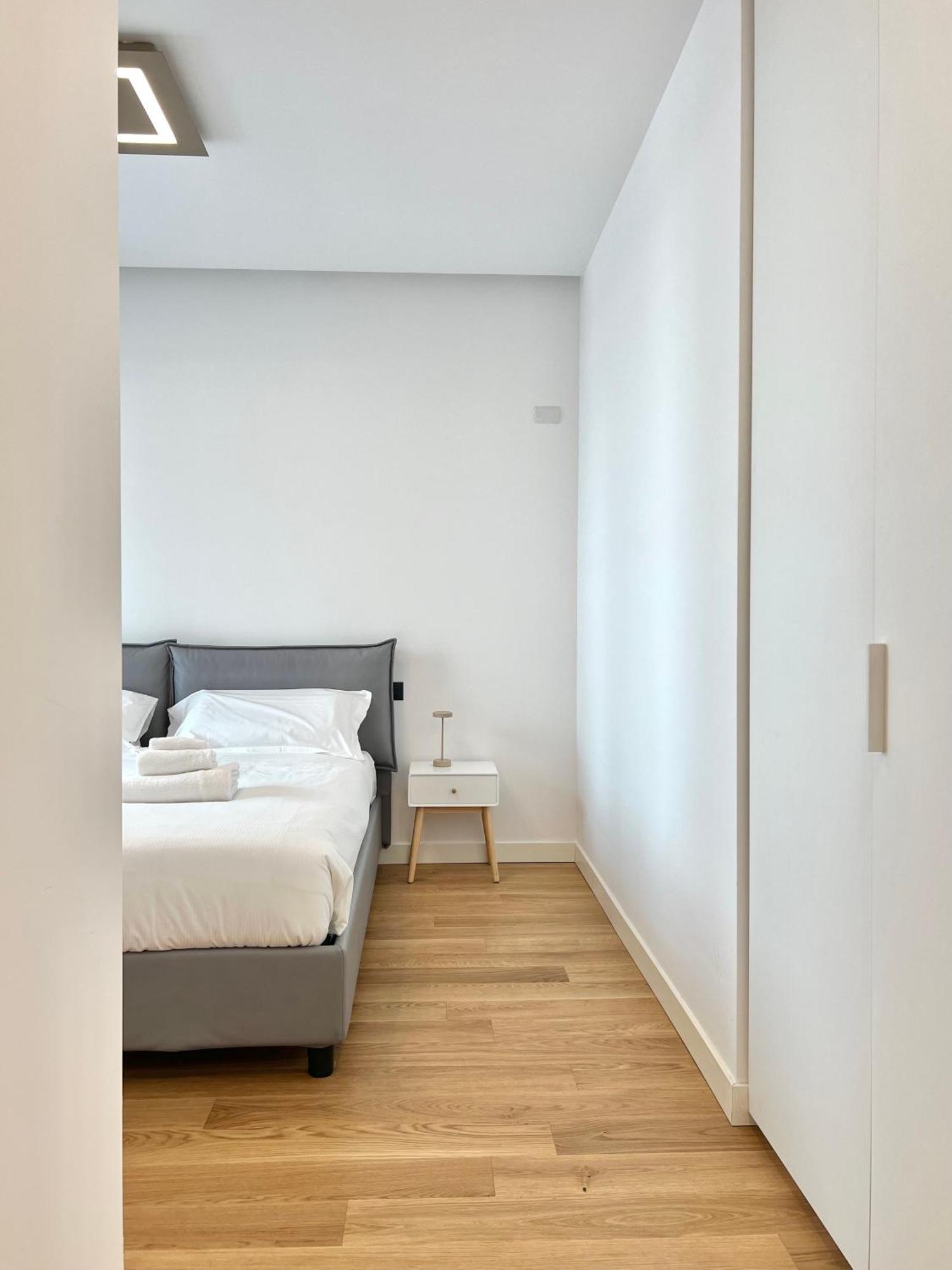 Comecasa Modern Terraced & Palestra Apartment Milán Exterior foto